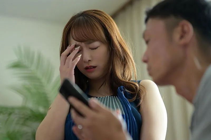 Người vợ sốc khi người chồng tâm sự về ước muốn nhìn vợ bị người khác địt