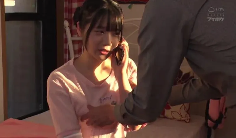 Bố dượng phát hiện con búp bê riêng của cô vợ là diễn viên jav